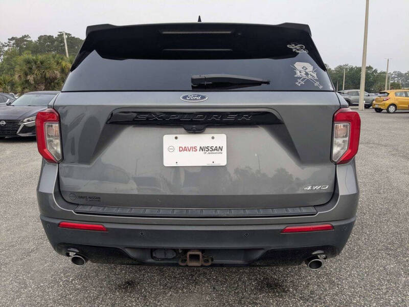 2022 Ford Explorer ST-Line