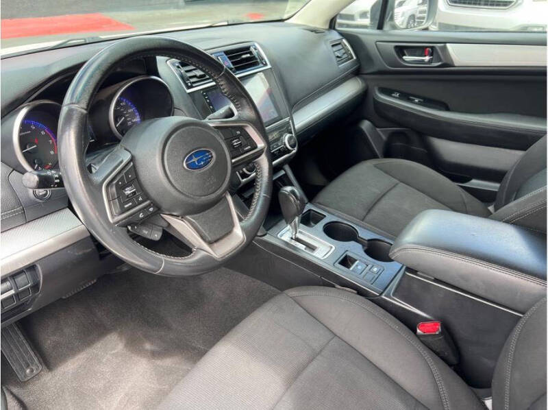 2018 Subaru Legacy 2.5i Premium