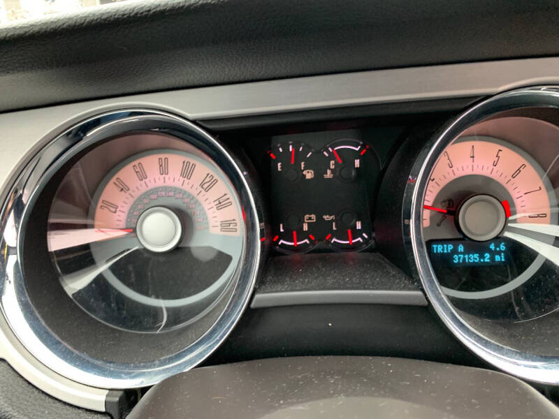 2012 Ford Mustang V6 Premium