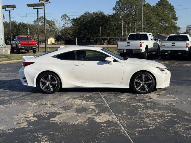 2017 Lexus RC 200t