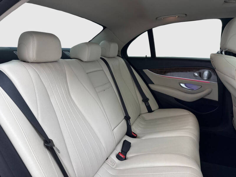 2018 Mercedes-Benz E-Class E 300