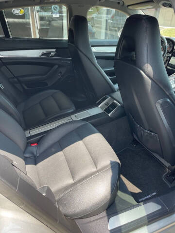 2010 Porsche Panamera 4S