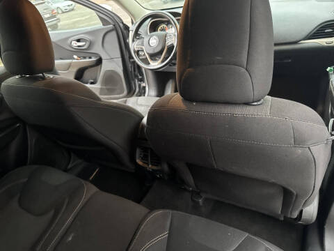 2016 Jeep Cherokee Latitude