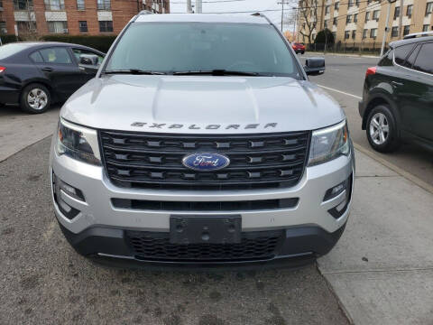 2017 Ford Explorer for sale at OFIER AUTO SALES in Freeport NY