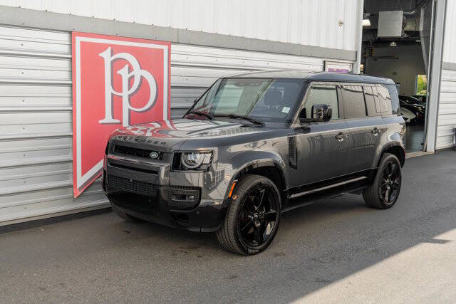 2023 Land Rover Defender 73