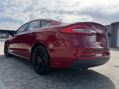 2020 Ford Fusion SE