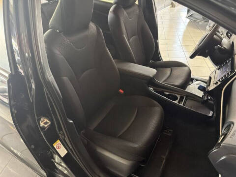2022 Toyota Prius LE