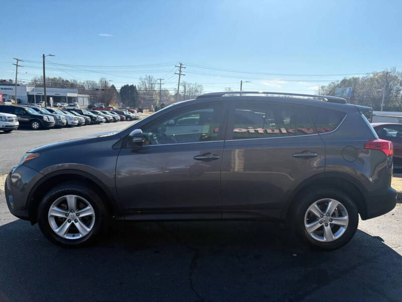 2013 Toyota RAV4 XLE