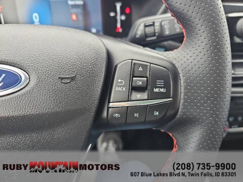 2025 Ford Escape ST-Line