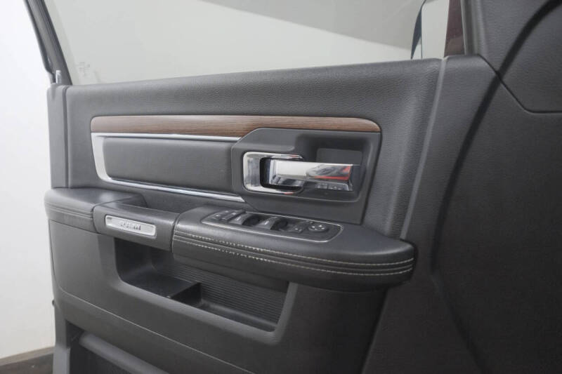 2014 RAM 3500 Laramie