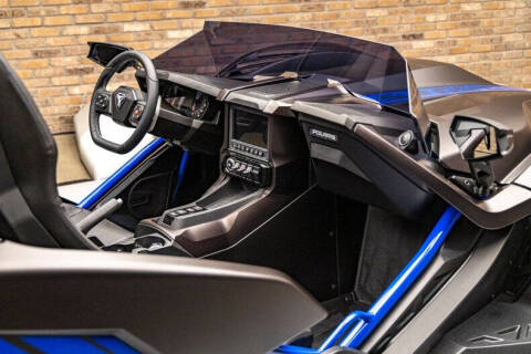 2023 Polaris Slingshot