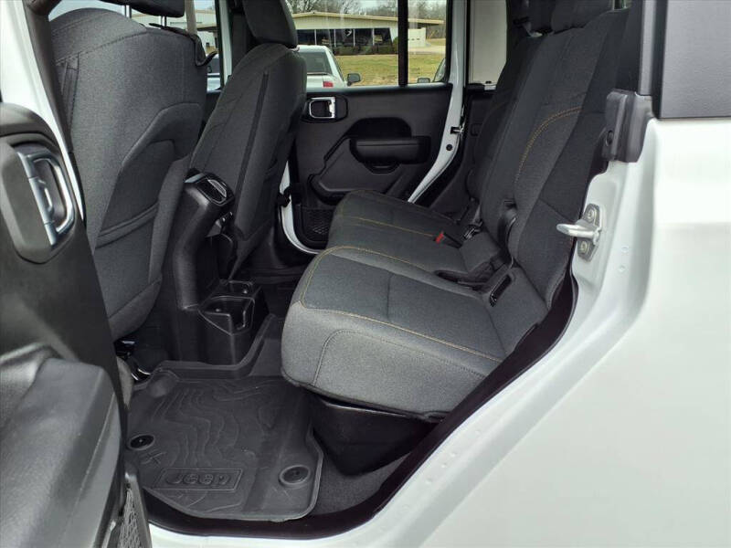 2025 Jeep Gladiator Sport S