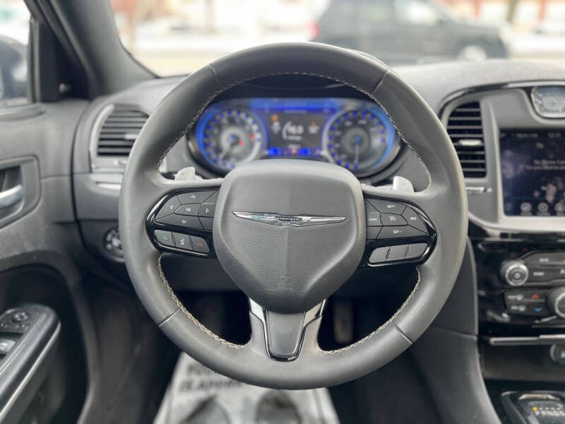 2023 Chrysler 300 S V6