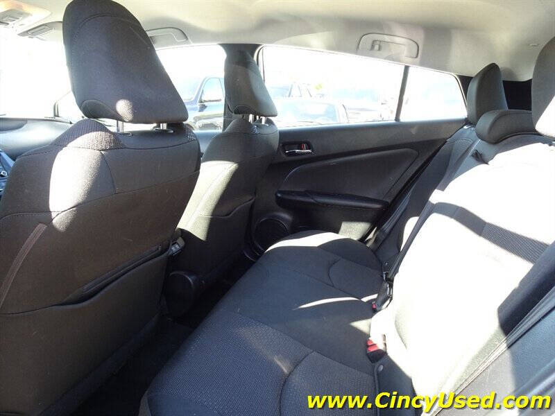 2020 Toyota Prius LE AWD-e