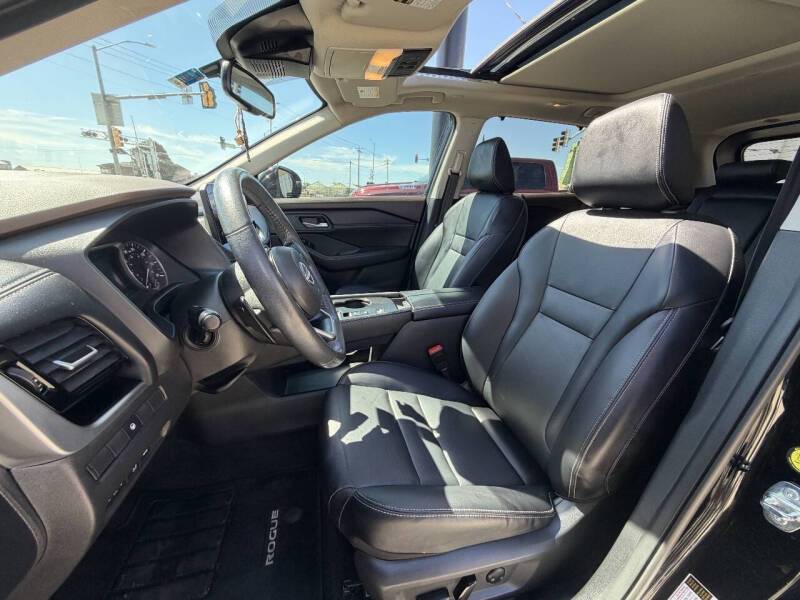 2023 Nissan Rogue SL