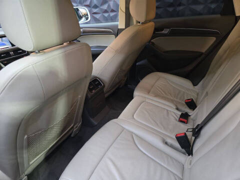 2016 Audi Q5 2.0T quattro Premium Plus