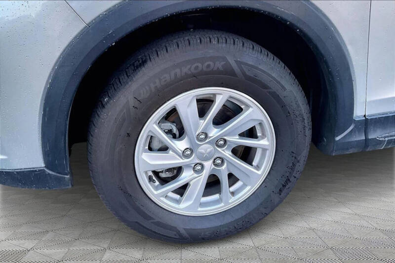 2018 Mitsubishi Eclipse Cross ES