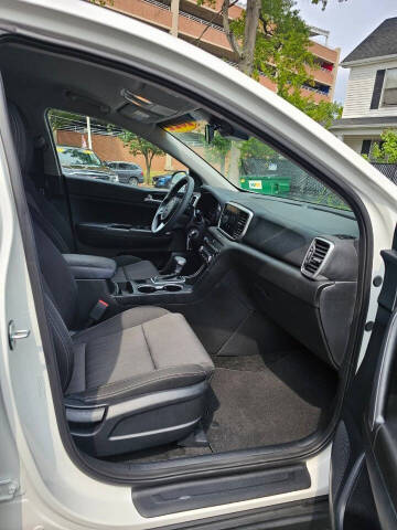 2022 Kia Sportage LX