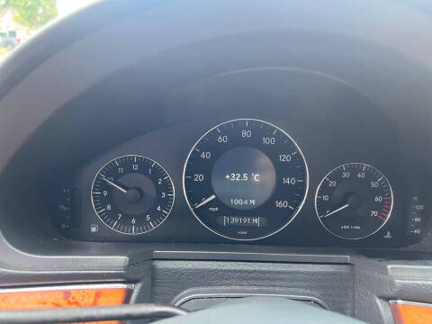 2005 Mercedes-Benz E-Class E 320