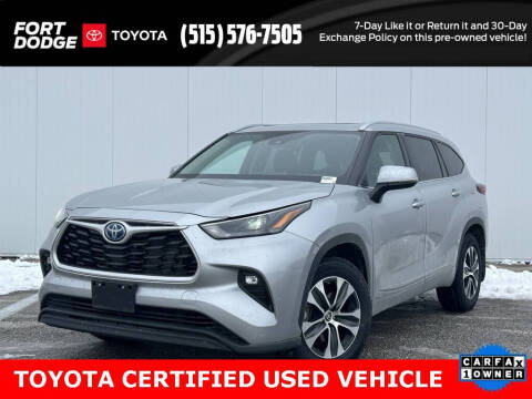 2022 Toyota Highlander Hybrid XLE