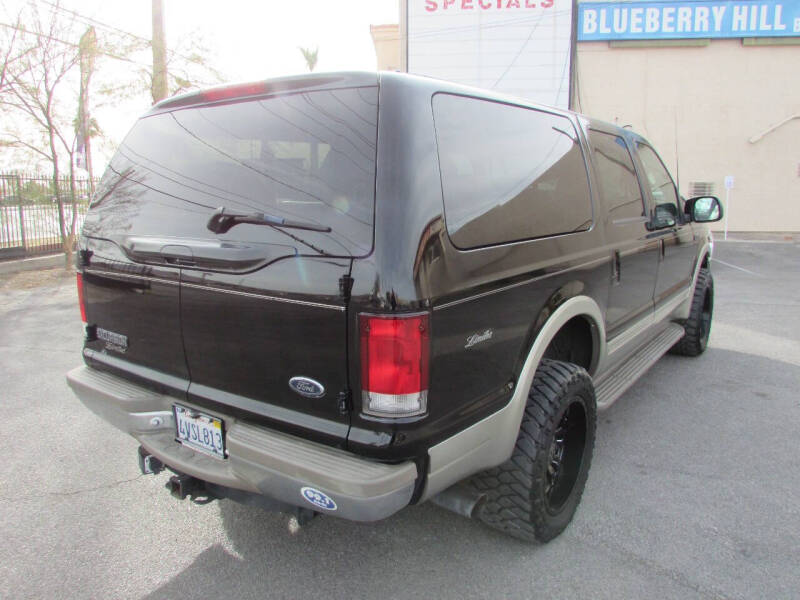 2000 Ford Excursion Limited photo 4