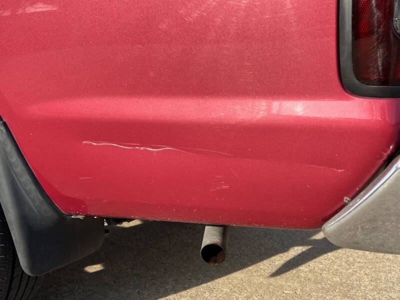 1998 Nissan Frontier XE