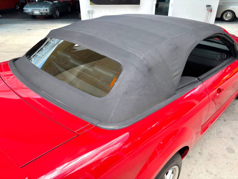 2006 Ford Mustang
