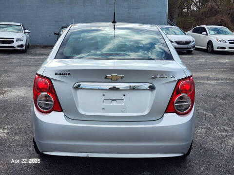 2013 Chevrolet Sonic LT Auto