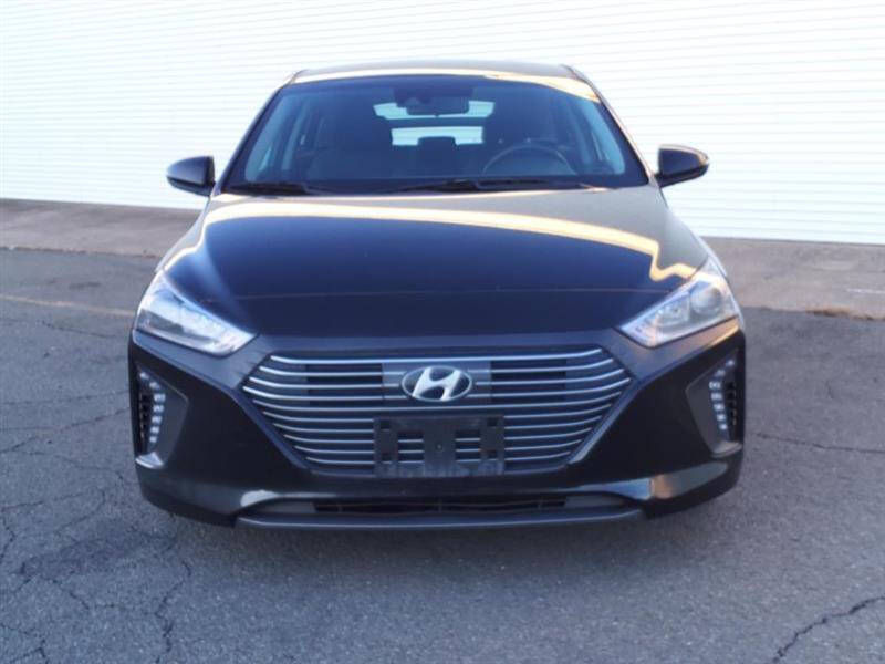 2017 Hyundai Ioniq SEL photo 10