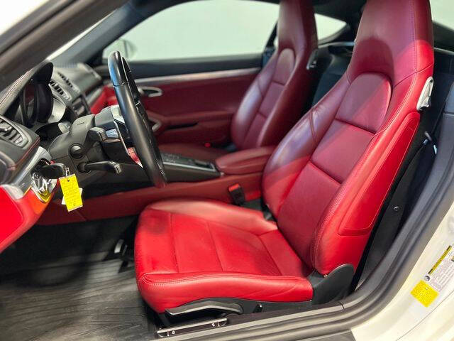 2019 Porsche 718 Cayman