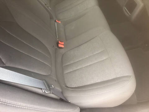 2015 Chrysler 200 LX