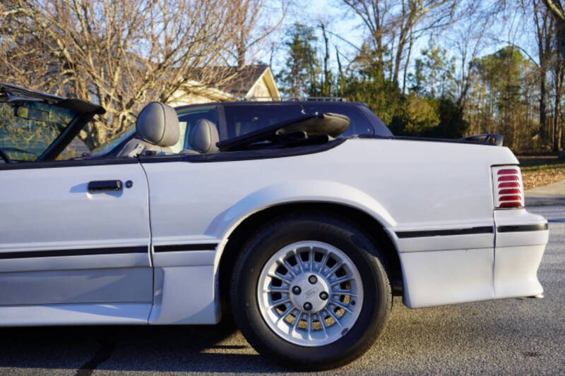 1989 Ford Mustang