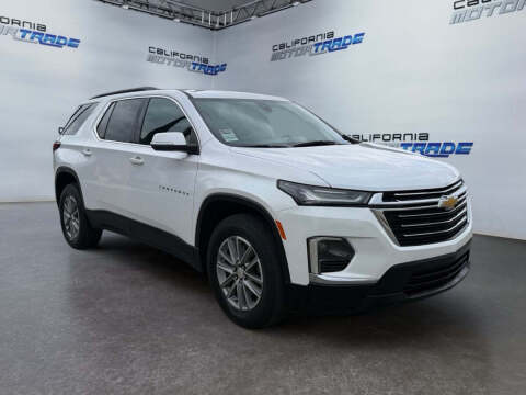 2023 Chevrolet Traverse LT Cloth