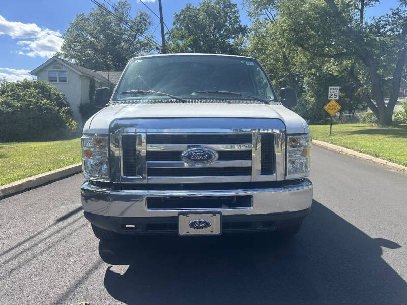 2013 Ford E-Series E-350 SD XL