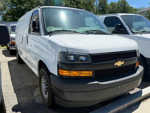 2019 Chevrolet Express 2500