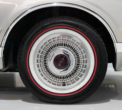 1990 Lincoln Mark VII Bill Blass