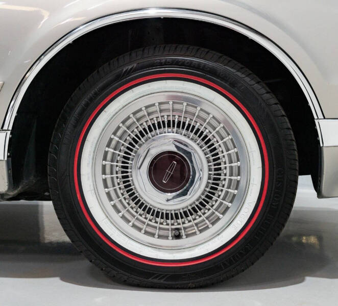 1990 Lincoln Mark VII Bill Blass