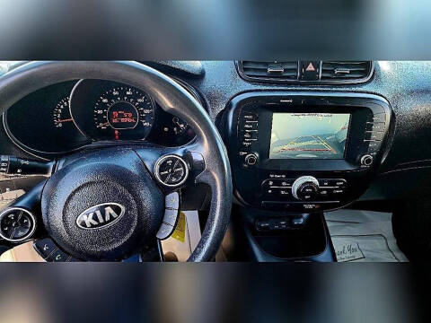 2019 Kia Soul +
