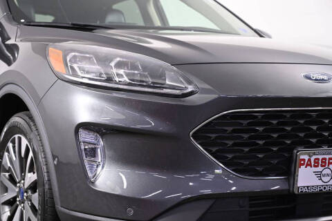 2020 Ford Escape Titanium