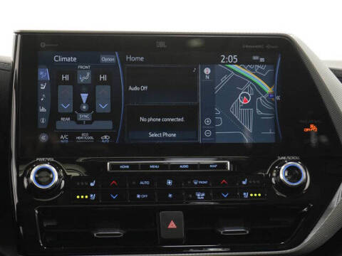 2022 Toyota Highlander Platinum
