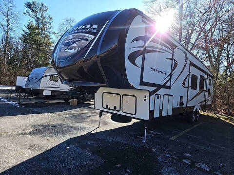 2015 Forest River Sierra