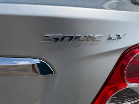 2013 Chevrolet Sonic LT Auto