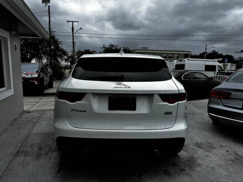 2017 Jaguar F-PACE 35t