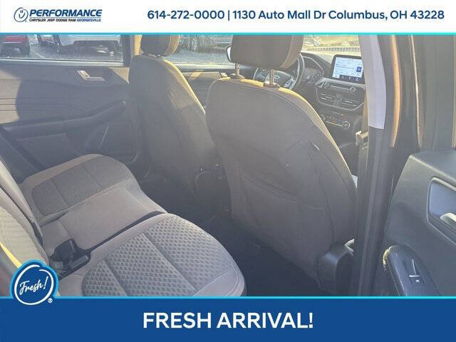 2021 Ford Escape Hybrid SE