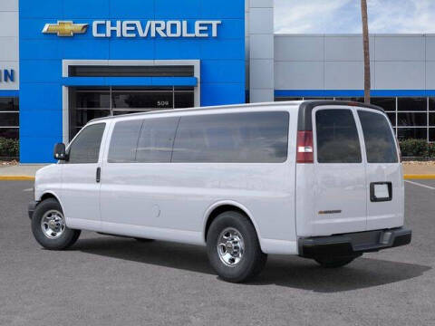 2025 Chevrolet Express LS 3500
