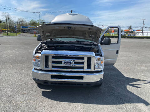 2012 Ford E-Series E-150