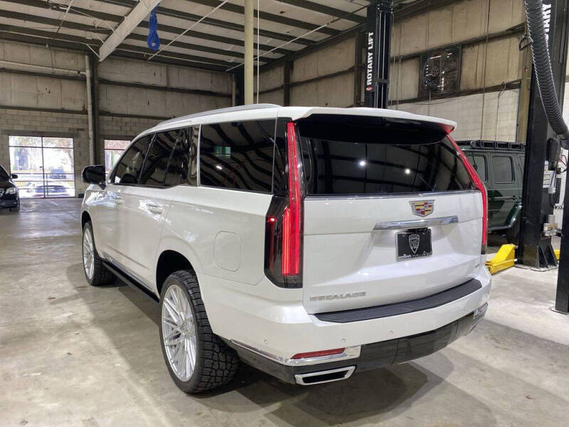 2025 Cadillac Escalade Premium Luxury