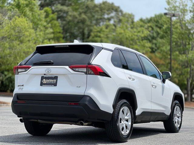 2023 Toyota RAV4 LE