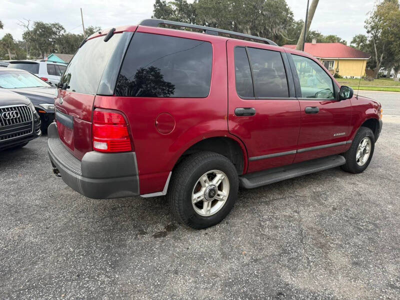 2004 Ford Explorer XLS
