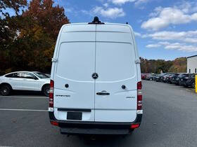 2017 Mercedes-Benz Sprinter WORKER Cargo Van Base photo 9